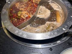 -井格重庆火锅(西直门凯德Mall店)