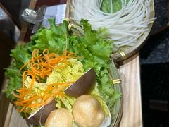 -王奋斗贵州酸汤牛肉火锅