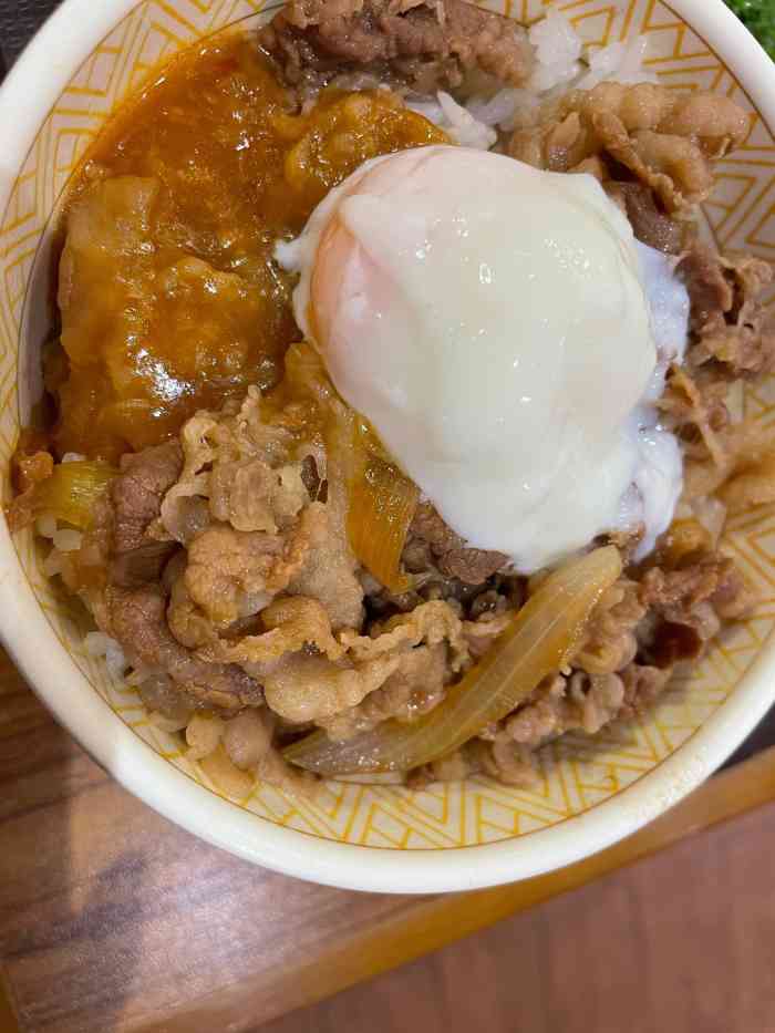 食其家·牛丼咖喱(永旺梦乐城店)-"「温泉蛋泡菜牛丼饭」味道不错