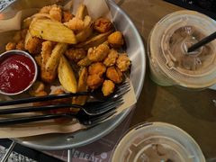 -J Create城市露营咖啡·简餐·宠物(上海动物园店)