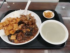-聚德华天护国寺小吃(甜水园店)