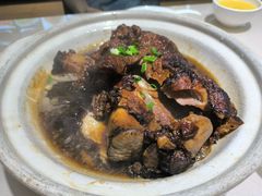 -老码头黑皮肘子锅包肉(赣水路店)