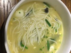 传统过桥米线之秀才米线-茶花妹子云南餐厅(北大店)