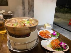 -聚汇三少·龙虾·中餐厅(莫邪路新天地店)