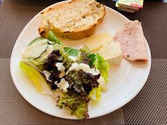 -湖景知味西餐厅•自助餐• 轻食(南京金茂威斯汀大酒店)
