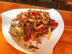 -小厨子私房菜·云南美食店
