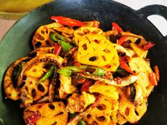 -湖泉水云间餐厅·弥勒地道菜(B座店)