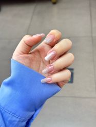 -iU美甲美睫