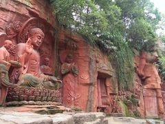 -峨眉山报国寺