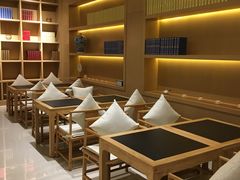 -鱼鲜饭香·招牌汽锅剁椒鱼头王