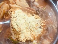 部队火锅-优壹佳·延边朝鲜族料理(中山北路店)