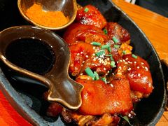 个旧烤猪蹄-云海肴·汽锅鸡·云南菜(美罗城店)