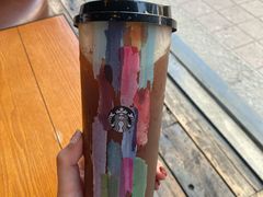 酸柠浮冷萃-星巴克臻选(青岛麦凯乐分店)