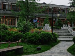 -九尺赵老四鲜鹅肠火锅