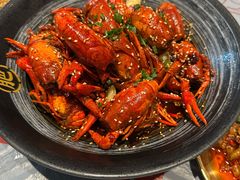 -肥肥虾庄·金牌油焖大虾(杨园滨江时代walk店)