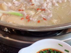-老来福·非遗酸汤兔(凯旋路店)
