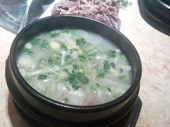 -英子补身汤(海兰路店)