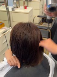 -蓝调造型·烫发·染发