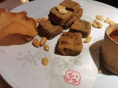 -弄堂里(西溪龙湖天街店)