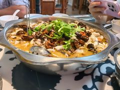 -何哥鲜鱼餐厅(龙湖花园店)