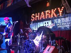 -鲨鱼美式餐厅酒吧Sharky