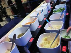 调料台-热火朝天鲜切牛肉火锅(南强街巷店)