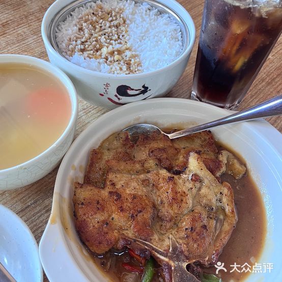 乐满苑茶餐厅
