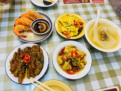 -三镇卤货二公司(汉街店)