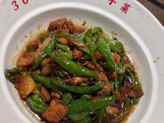 -味上湘菜馆(岳麓山店)