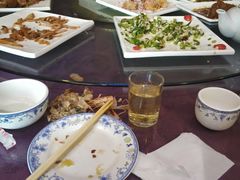 -宏达饭庄