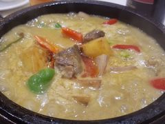 石窝咖喱焗牛筋腩-德烨酒家