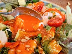 虾仁牛油果沙拉-RAC BAR(安福路店)