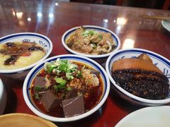 -窄巷子陕菜馆·地道陕西菜(粉巷店)