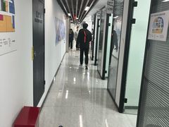 -新航道雅思托福·留学·考研培训(人民广场校区)
