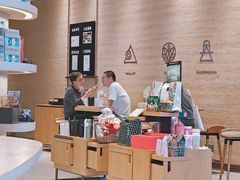 -星巴克臻选(万象前海店)