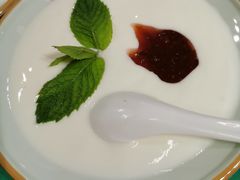 -海尔巴格新疆餐厅(东来兴店)