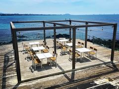 -Cafe Aewol Monsant