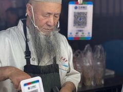 -正宁路小吃夜市