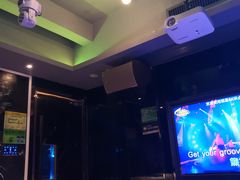 -小蛮腰全景KTV