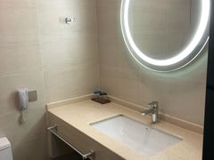 -麗枫酒店(西安大明宫龙首原地铁站店)