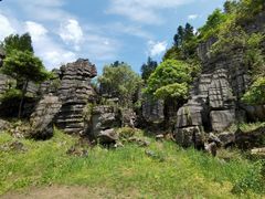 -梭布垭石林景区