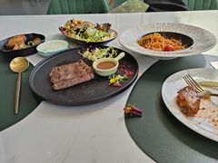 -ins森林童话餐厅coffee&bistro