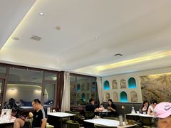 -芳草地西式融合餐厅(回龙窝店)