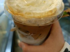 -瑞幸咖啡(同聚远景店)