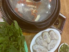-濠轩阁特色生蚝火锅(水湾路店)