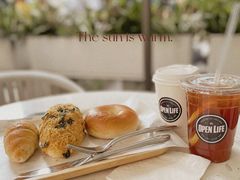 -The open life(万象城店)