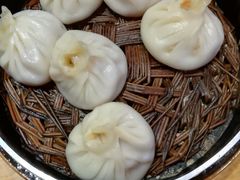 蟹黄汤包-百年尹氏汤包(湖南路狮子桥店)