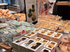 -罗森尼娜(德思勤店)