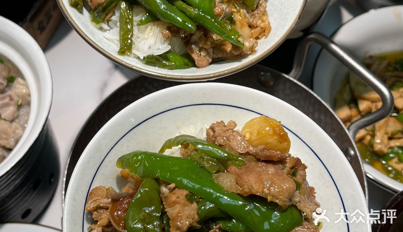 在上海❗❗❗谁还没吃过正宗的湘菜馆呀