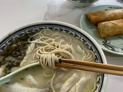 -明呈黄鱼面馆(斜土路店)